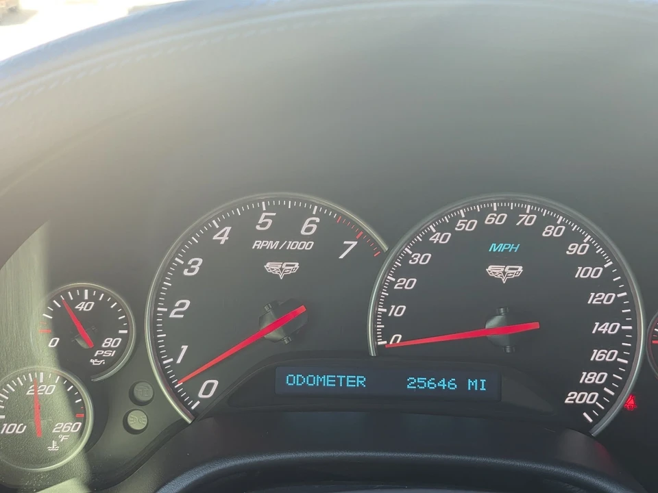 2013 Chevrolet Corvette C6 - Image 14 of 21