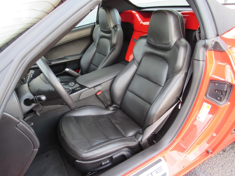 2013 Chevrolet Corvette C6 - Image 3 of 21