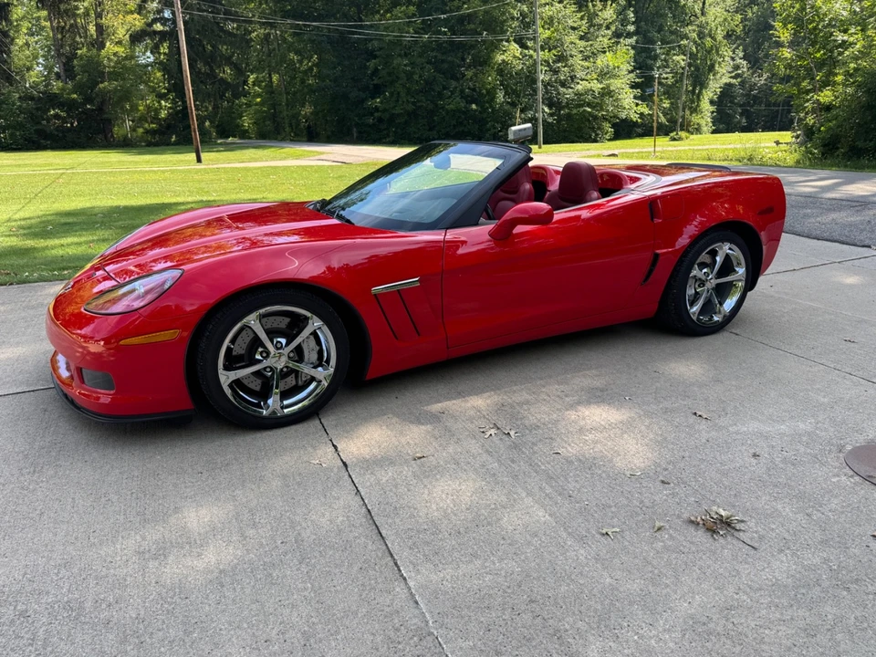 2013 Chevrolet Corvette C6 Grand Sport - Image 2 of 26