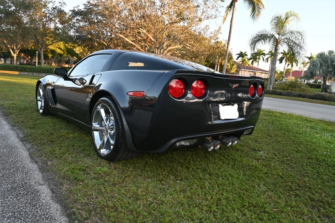 2013 Chevrolet Corvette C6 - Image 10 of 21