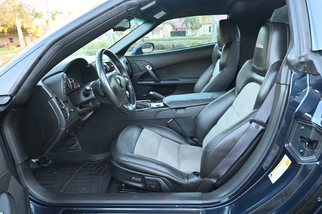 2013 Chevrolet Corvette C6 - Image 20 of 21