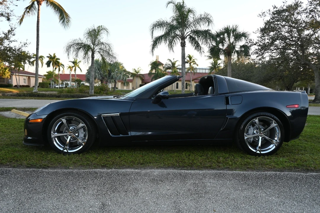 2013 Chevrolet Corvette C6 - Image 9 of 21