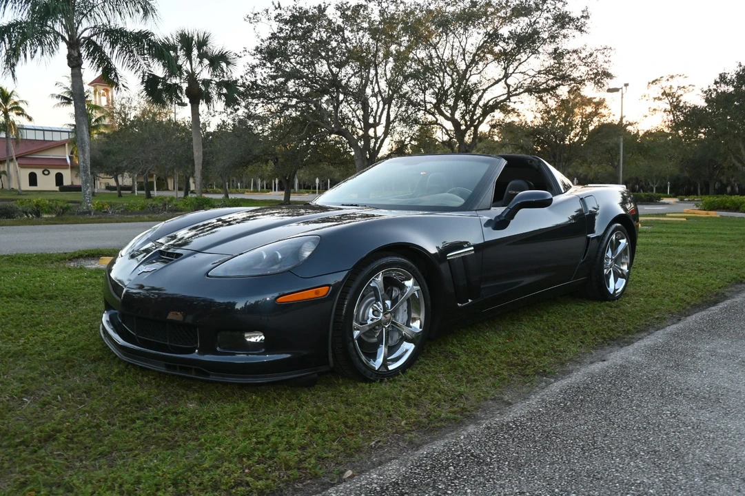 2013 Chevrolet Corvette C6 - Image 11 of 21