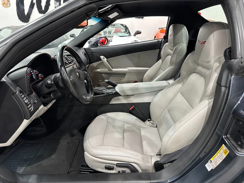 2013 Chevrolet Corvette C6 - Image 18 of 21