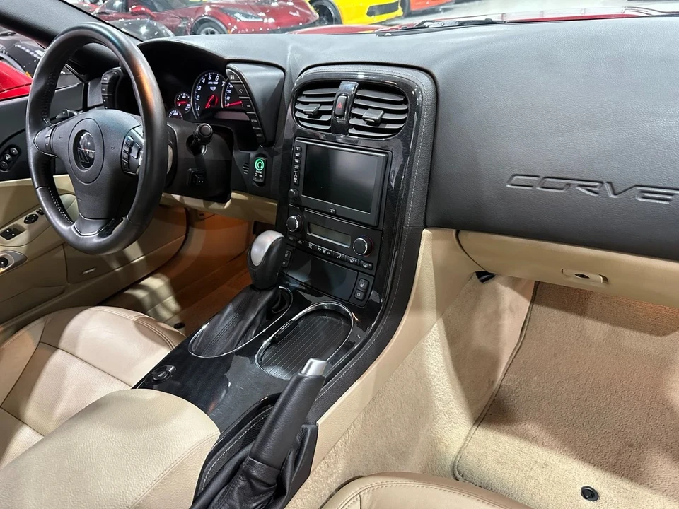 2013 Chevrolet Corvette C6 - Image 13 of 20