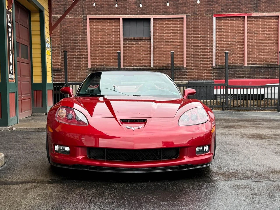 2013 Chevrolet Corvette C6 - Image 16 of 21