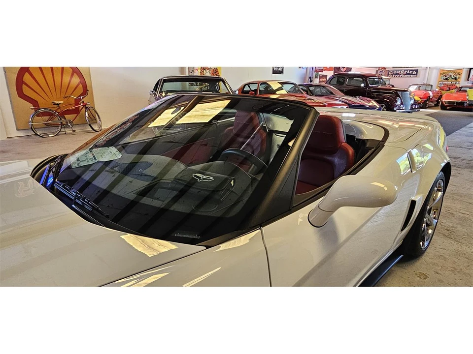 2013 Chevrolet Corvette C6 Grand Sport - Image 9 of 31