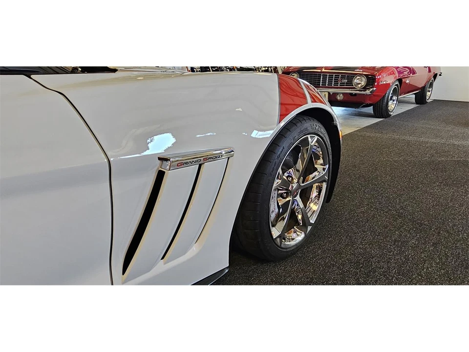 2013 Chevrolet Corvette C6 Grand Sport - Image 16 of 31