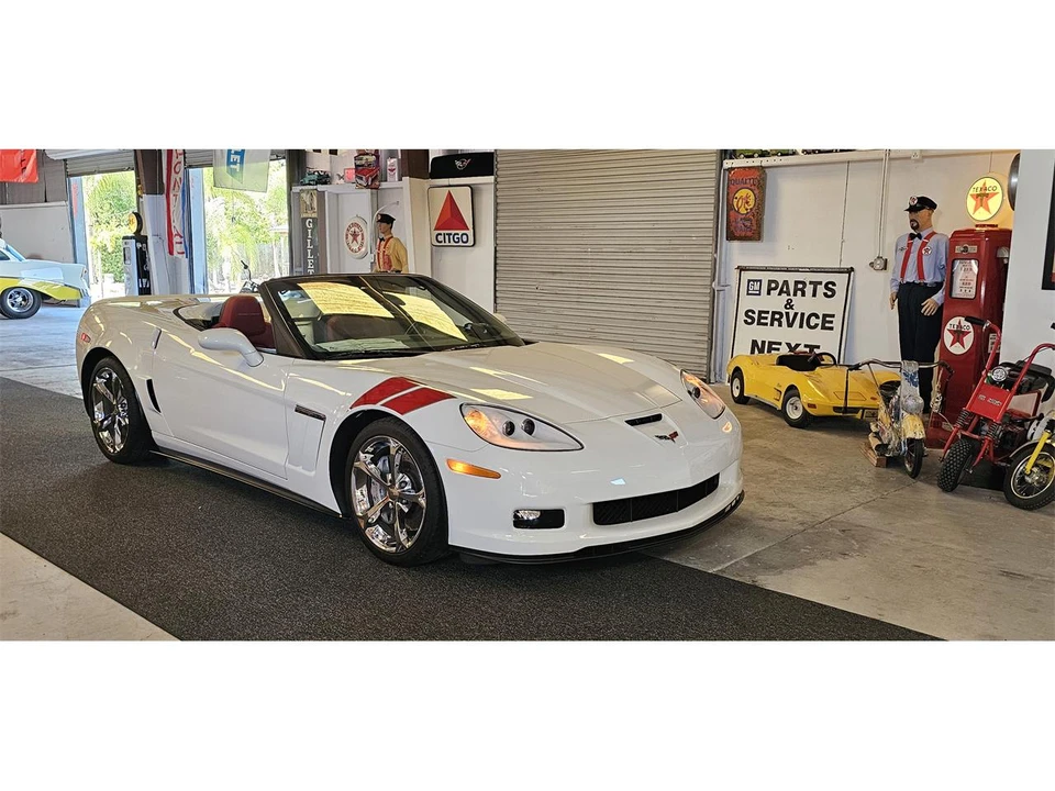 2013 Chevrolet Corvette C6 Grand Sport - Image 17 of 31