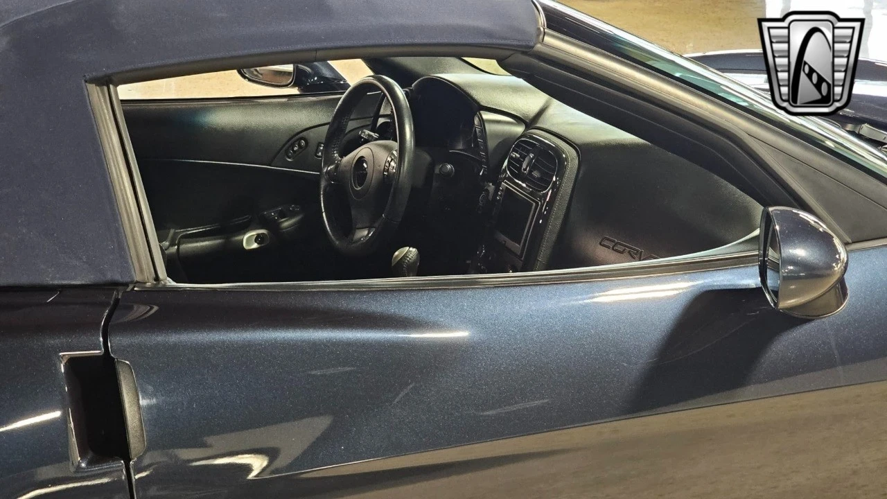 2013 Chevrolet Corvette C6 - Image 17 of 21