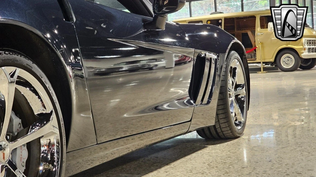 2013 Chevrolet Corvette C6 - Image 16 of 21