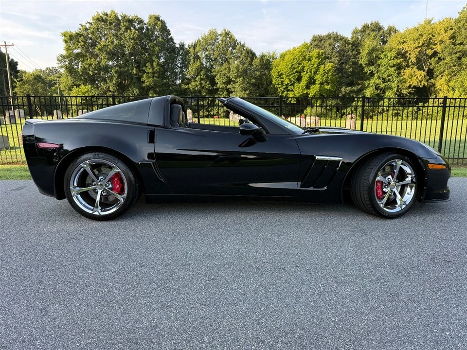 2013 Chevrolet Corvette C6 Grand Sport - Image 9 of 31