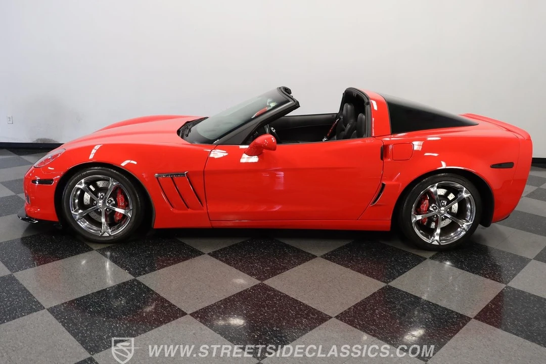 2013 Chevrolet Corvette C6 - Image 2 of 12