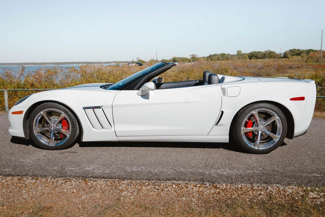 2013 Chevrolet Corvette C6 - Image 4 of 31