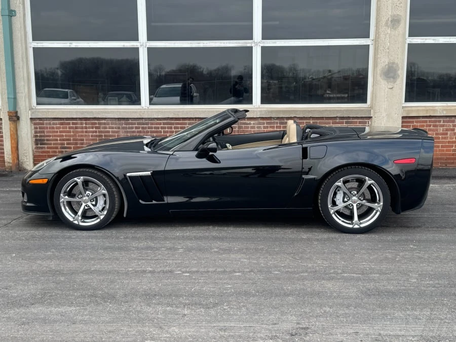2013 Chevrolet Corvette C6 - Image 2 of 13