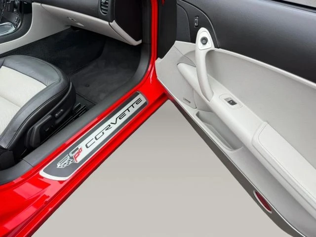 2013 Chevrolet Corvette C6 Grand Sport - Image 15 of 31