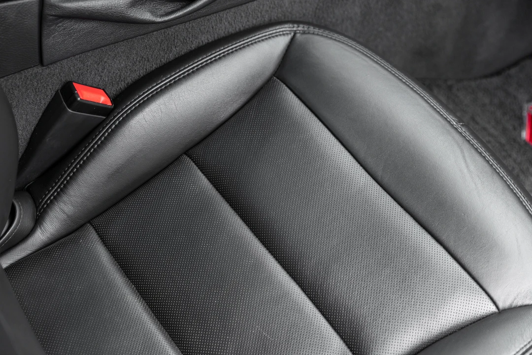 2013 Chevrolet Corvette C6 - Image 28 of 31