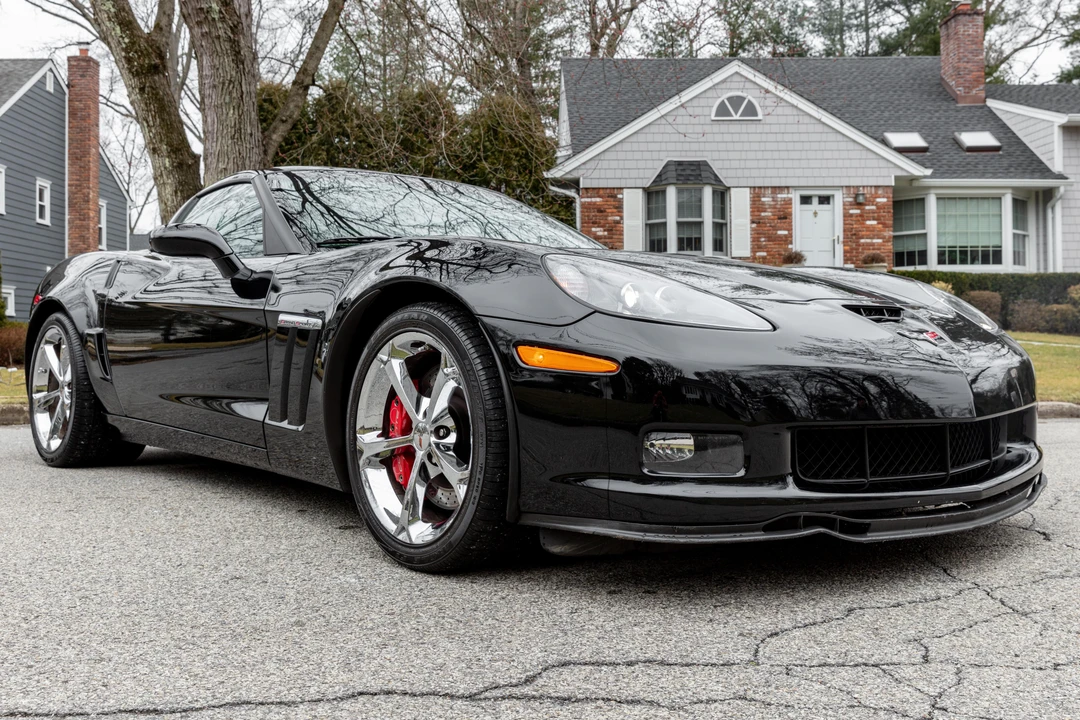 2013 Chevrolet Corvette C6 - Image 2 of 31