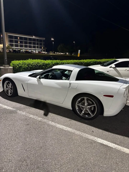 2013 Chevrolet Corvette C6 - Image 14 of 20