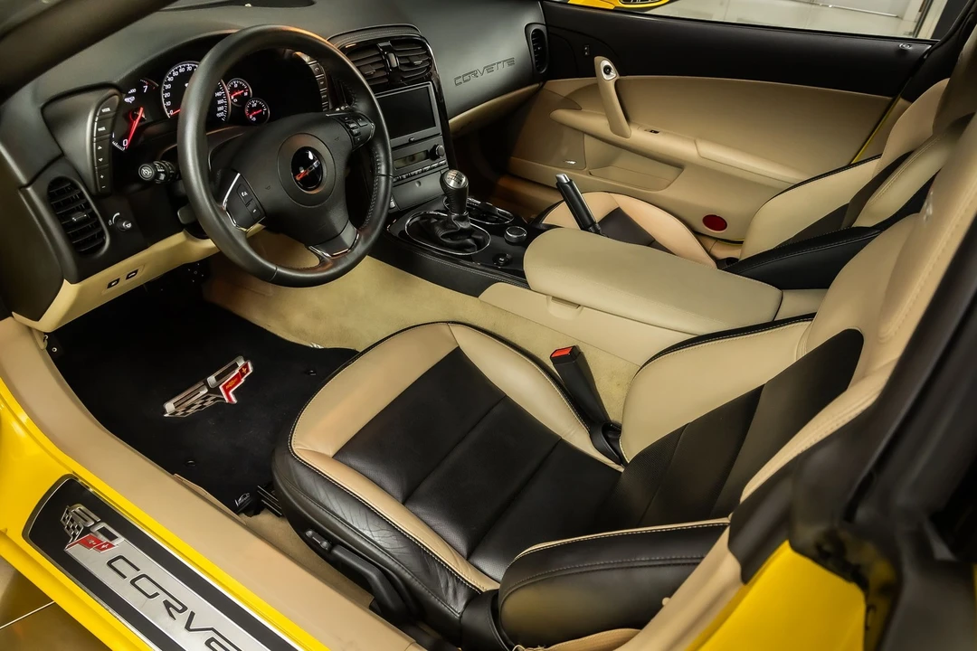 2013 Chevrolet Corvette C6 Z06 - Image 2 of 24