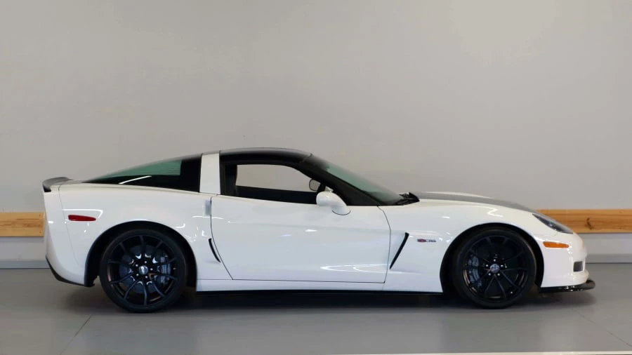 2013 Chevrolet Corvette C6 Z06 - Image 2 of 12