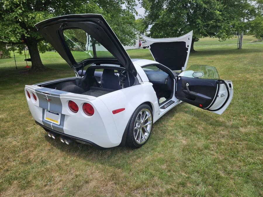 2013 Chevrolet Corvette C6 Z06 - Image 2 of 17