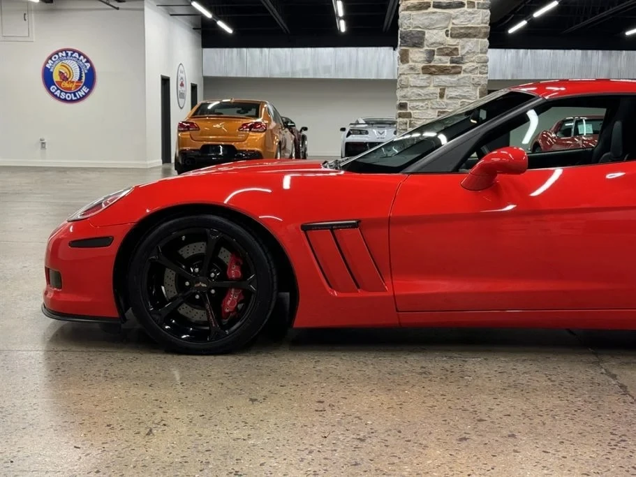 2013 Chevrolet Corvette C6 Grand Sport - Image 2 of 31