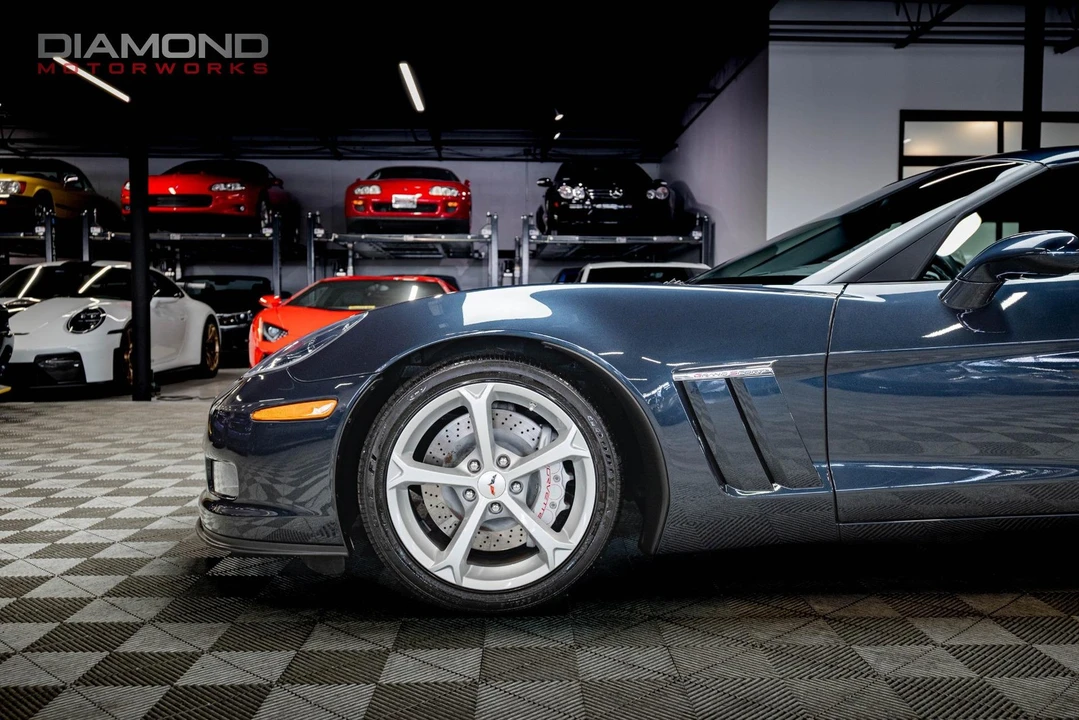 2013 Chevrolet Corvette C6 - Image 6 of 12
