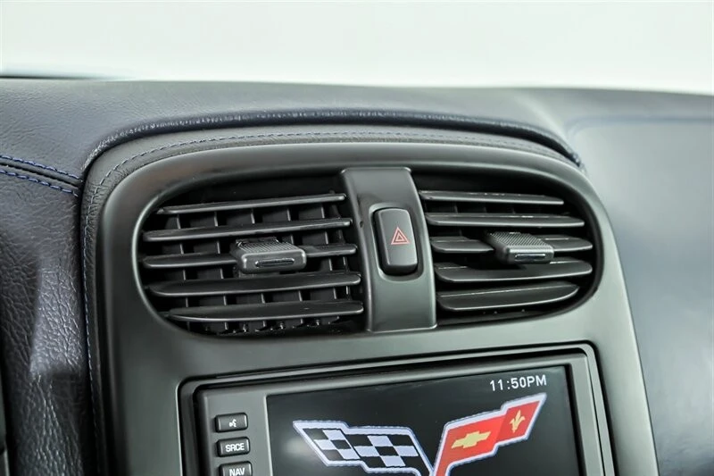 2013 Chevrolet Corvette Callaway - Image 24 of 31