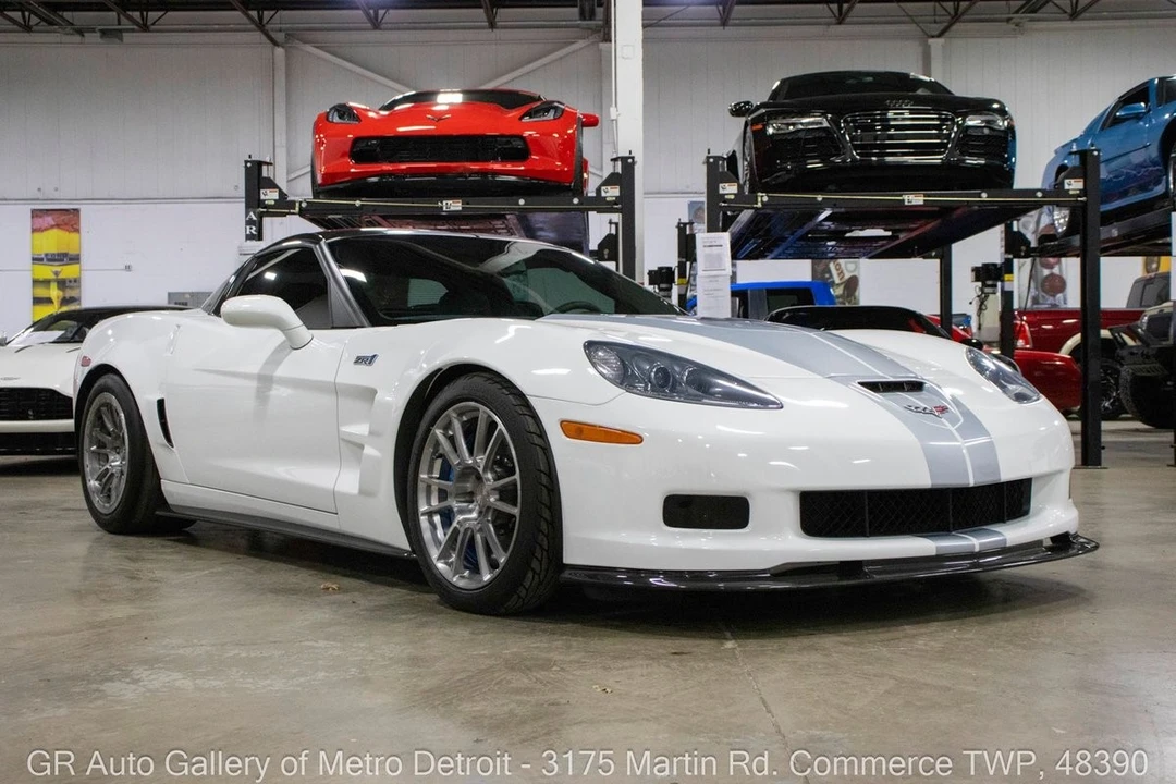 2013 Chevrolet Corvette C6 ZR1 - Image 10 of 12