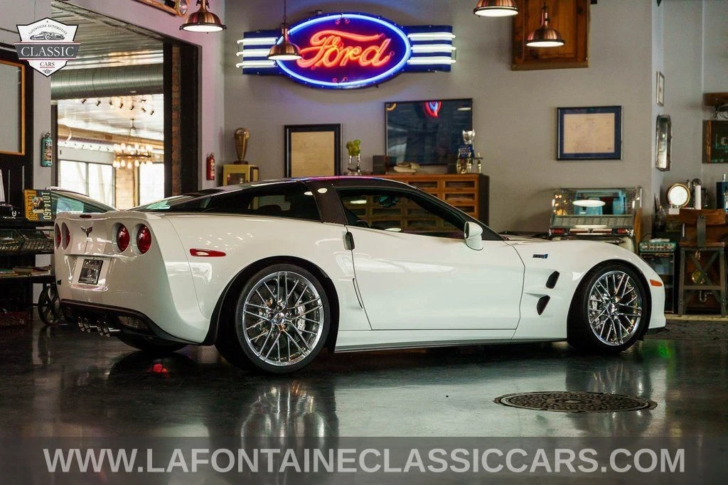 2013 Chevrolet Corvette C6 ZR1 - Image 2 of 31