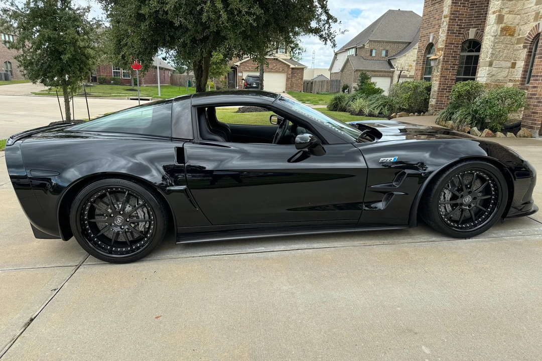 2013 Chevrolet Corvette C6 ZR1 - Image 3 of 31