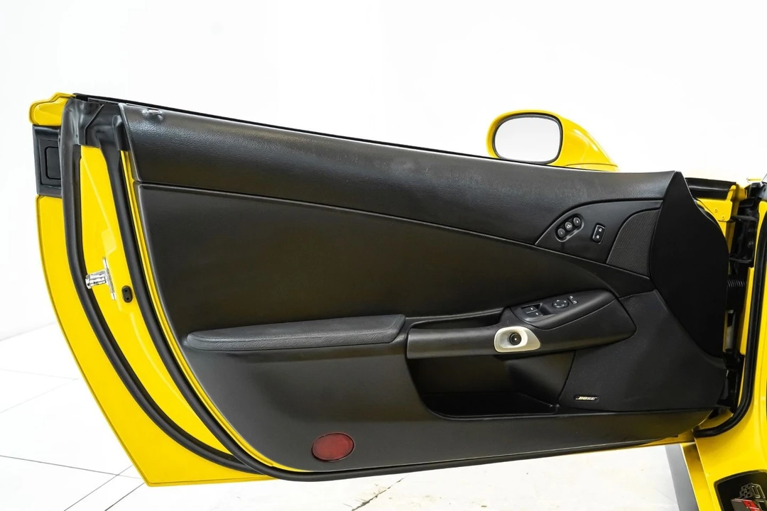 2013 Chevrolet Corvette C6 - Image 19 of 31