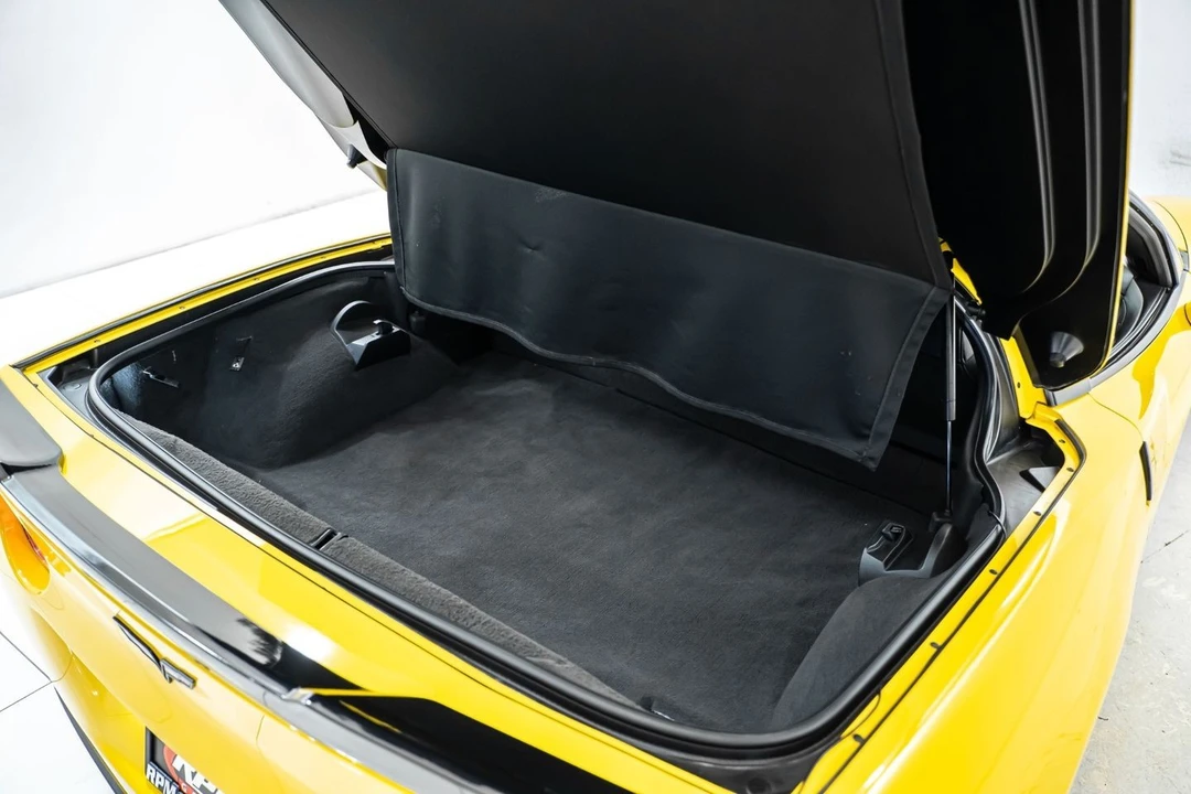 2013 Chevrolet Corvette C6 - Image 23 of 31