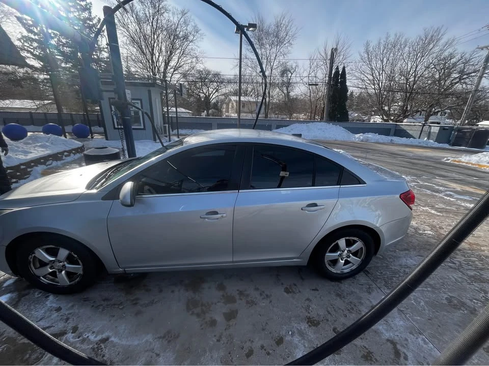 2013 Chevrolet Cruze - Image 2 of 16