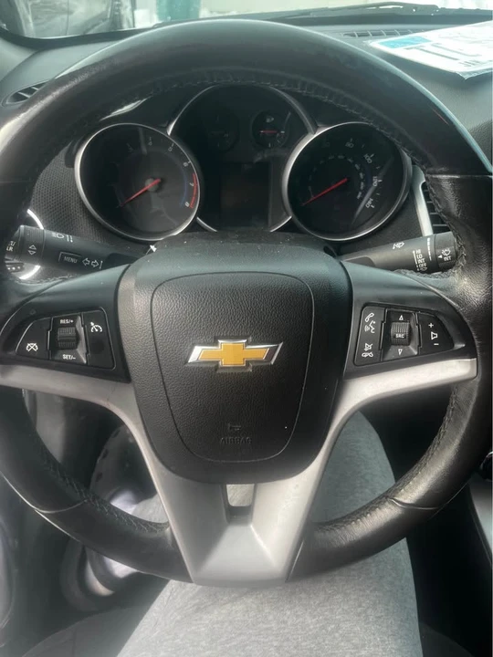 2013 Chevrolet Cruze - Image 10 of 16