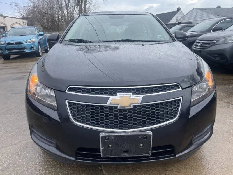 2013 Chevrolet Cruze - Image 2 of 18