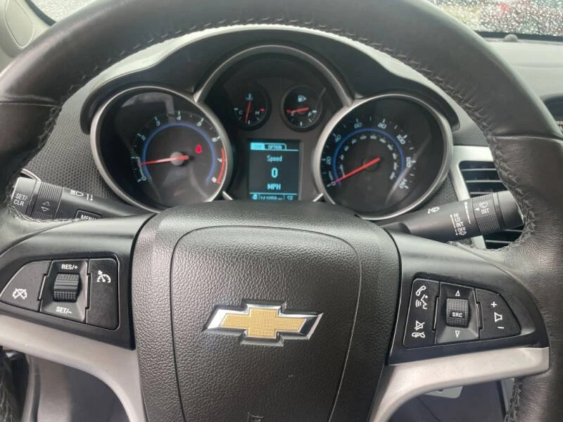 2013 Chevrolet Cruze - Image 15 of 18