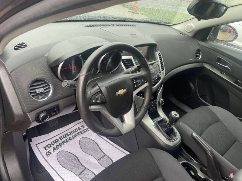 2013 Chevrolet Cruze - Image 11 of 18