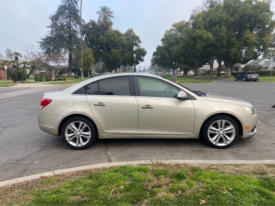 2013 Chevrolet Cruze - Image 4 of 13