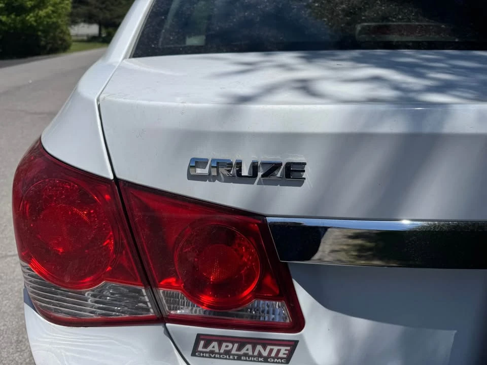 2013 Chevrolet Cruze - Image 10 of 14