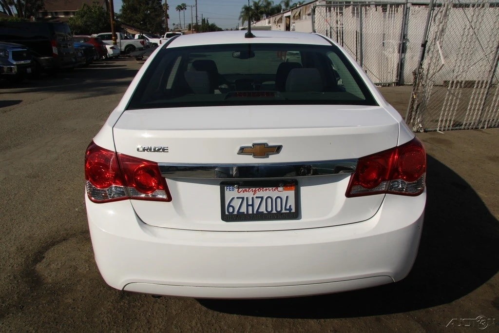 2013 Chevrolet Cruze - Image 5 of 21
