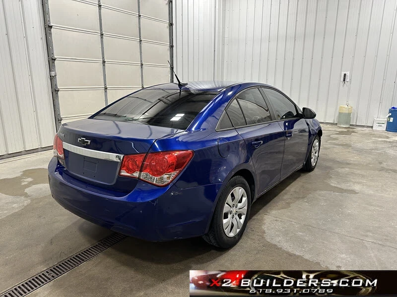 2013 Chevrolet Cruze - Image 4 of 12