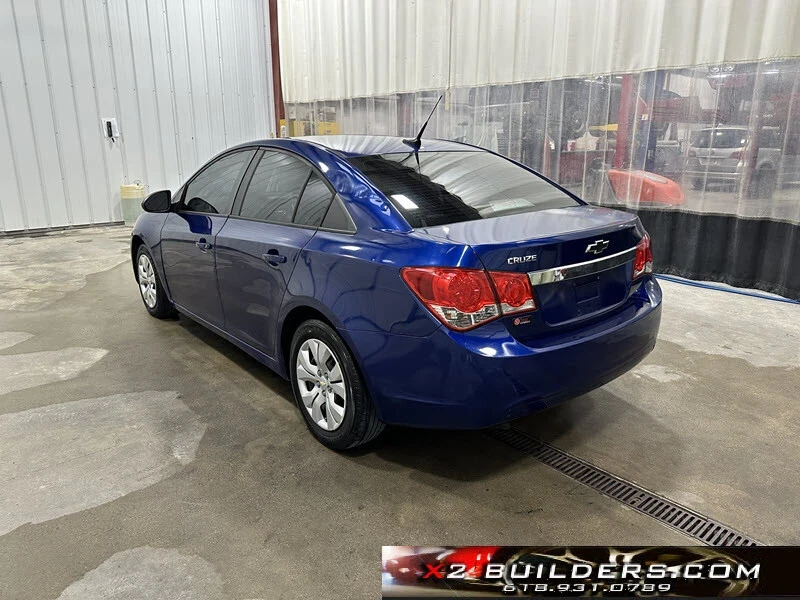 2013 Chevrolet Cruze - Image 6 of 12