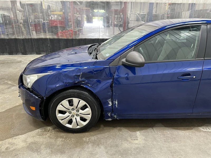 2013 Chevrolet Cruze - Image 7 of 21