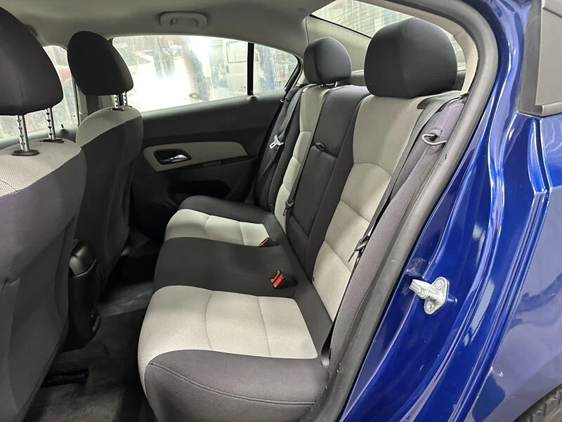 2013 Chevrolet Cruze - Image 12 of 21