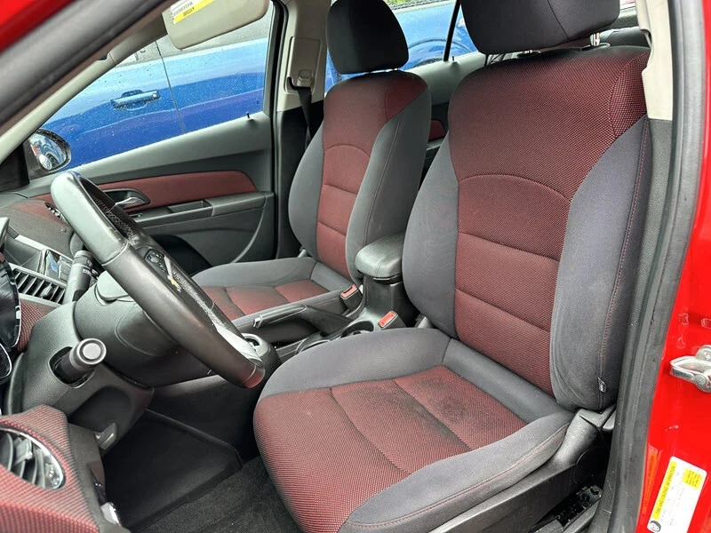 2013 Chevrolet Cruze - Image 10 of 12