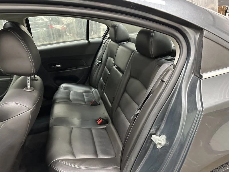2013 Chevrolet Cruze - Image 10 of 21