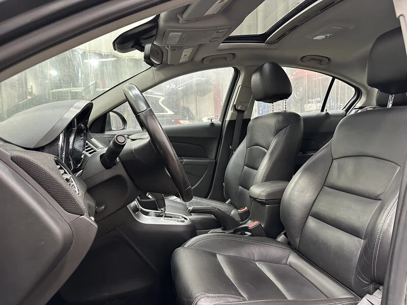 2013 Chevrolet Cruze - Image 11 of 21
