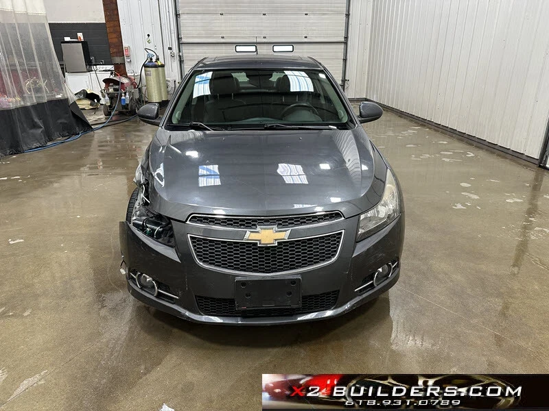 2013 Chevrolet Cruze - Image 2 of 21